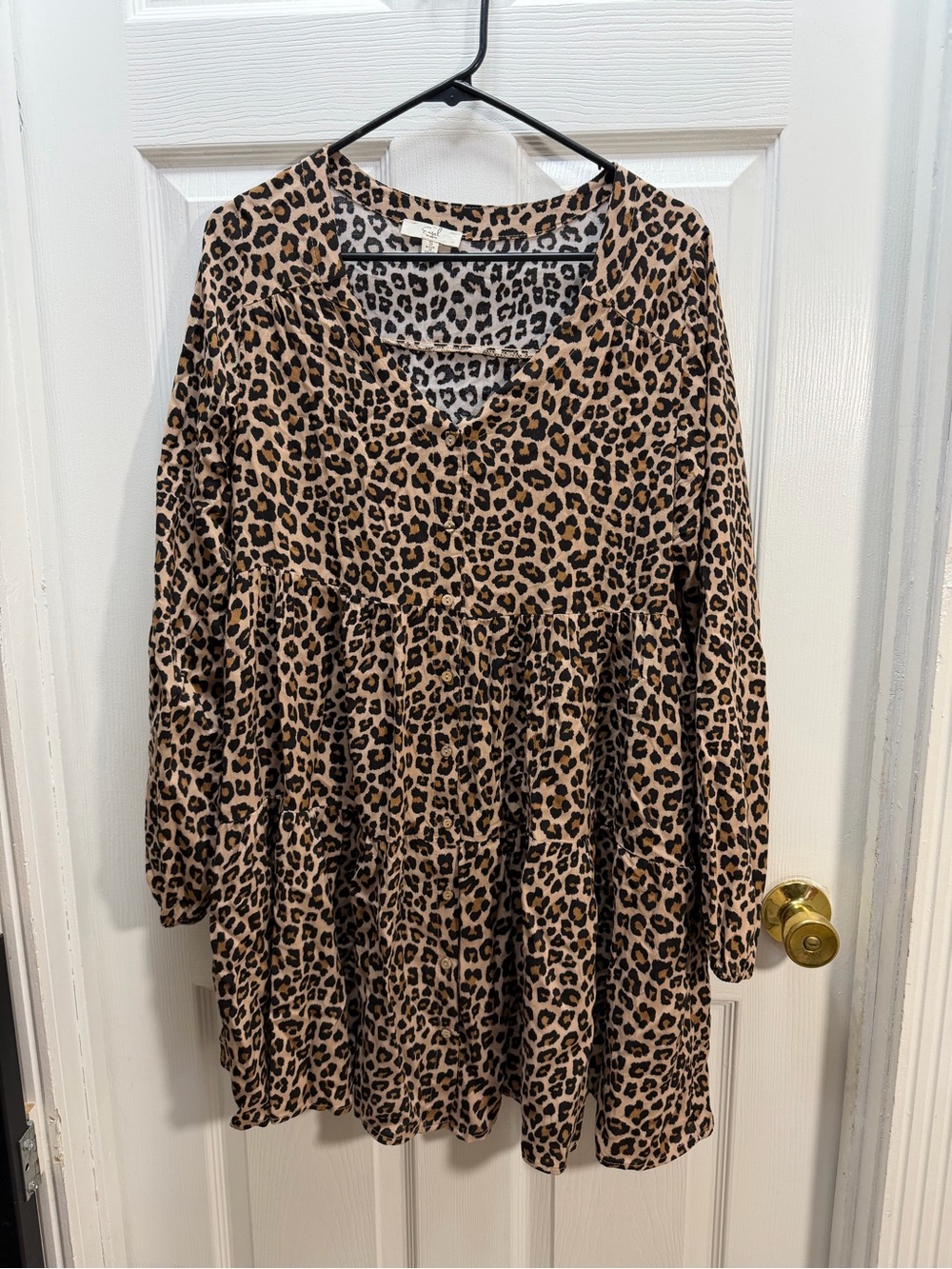 easel Leopard Print Long Sleeve Tiered Dress - Tan & Black